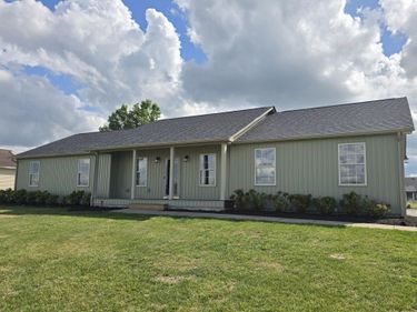 97 Boone Trail, London, KY 40744