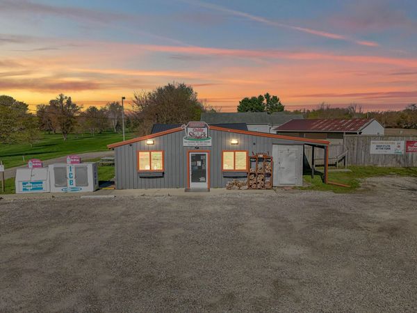 288 N Ray Quincy Road, Quincy, MI 49082