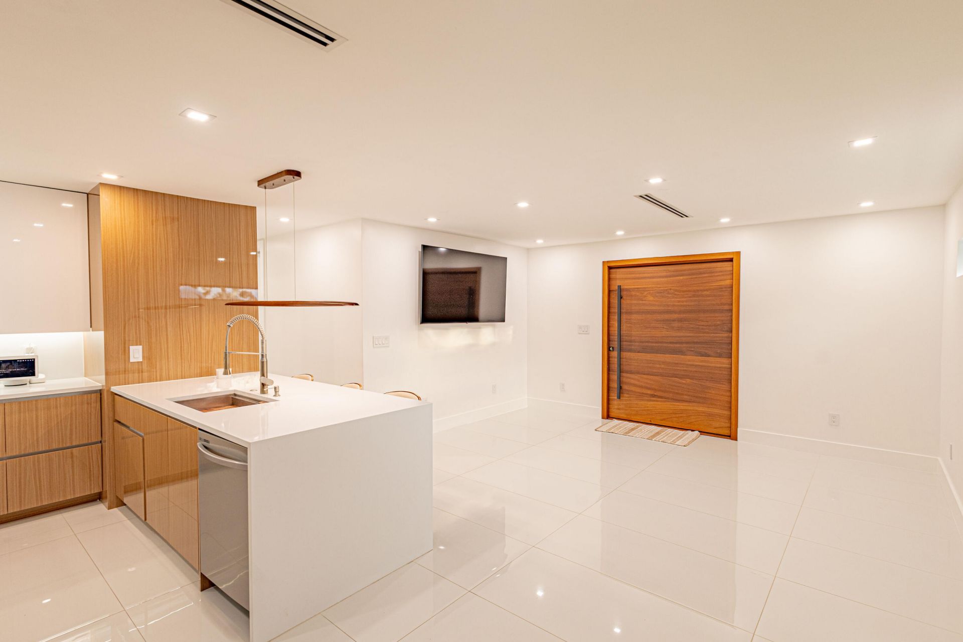807 Hollywood Place, West Palm Beach, FL 33405 Photo