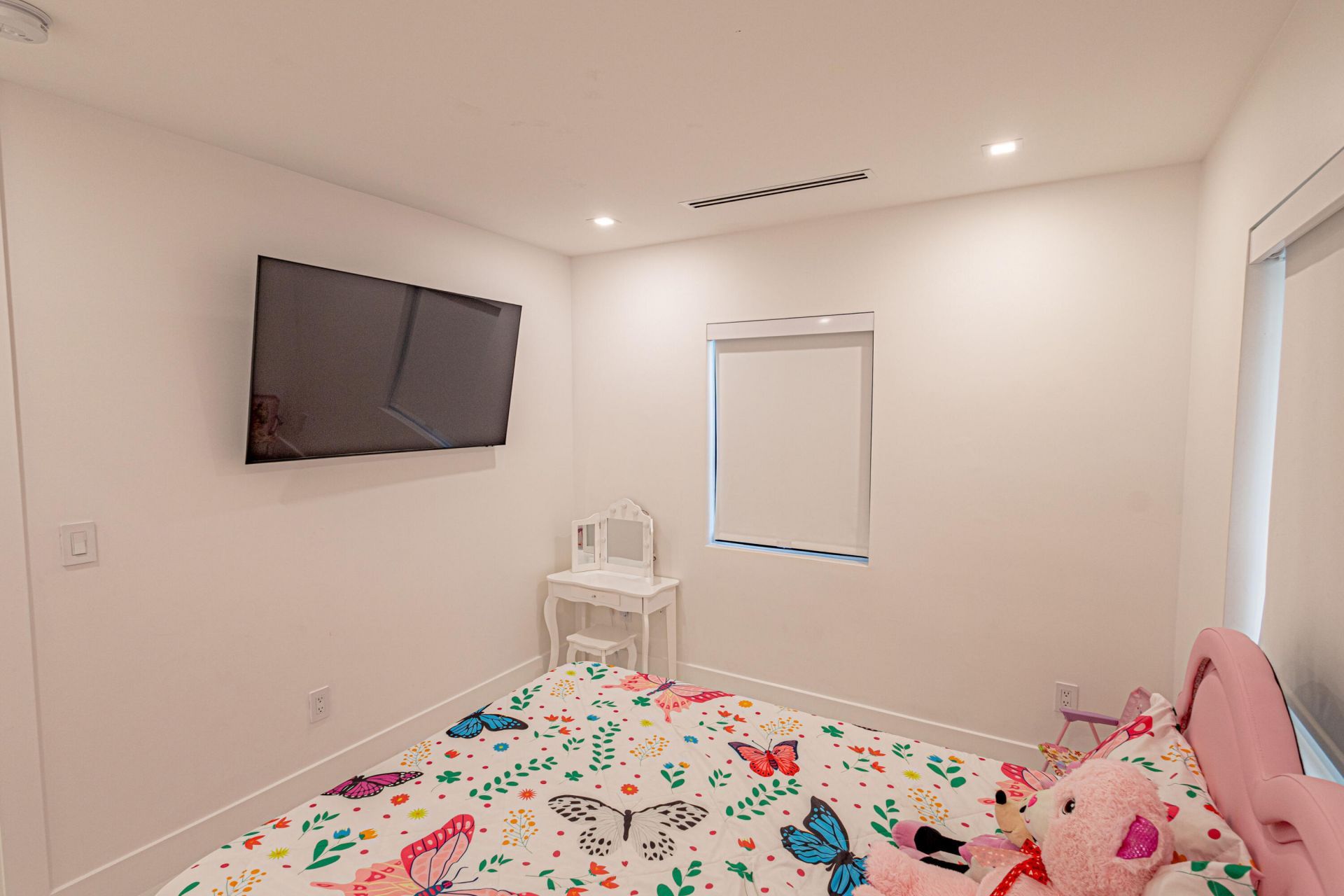 807 Hollywood Place, West Palm Beach, FL 33405 Photo