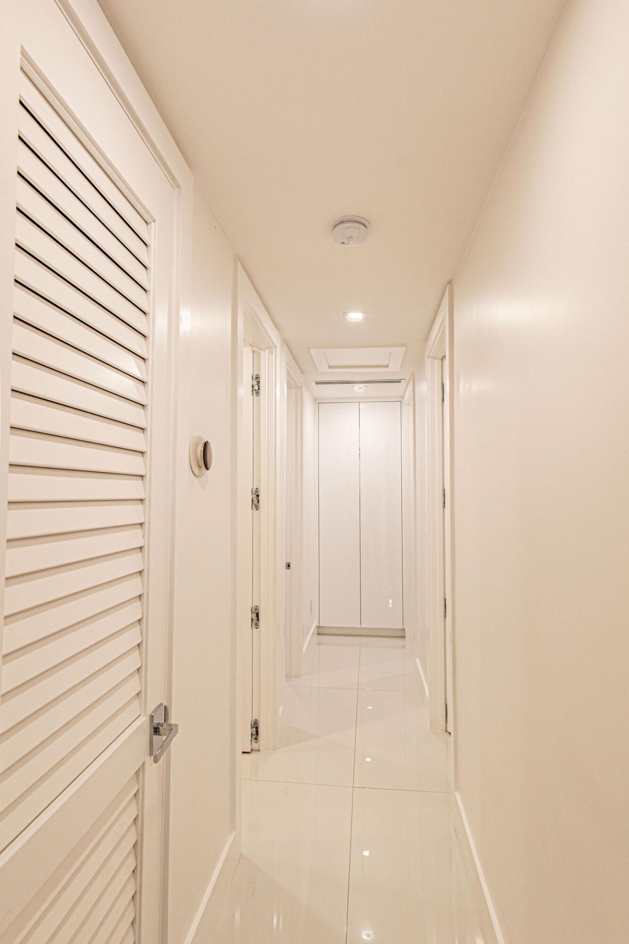 807 Hollywood Place, West Palm Beach, FL 33405 Photo