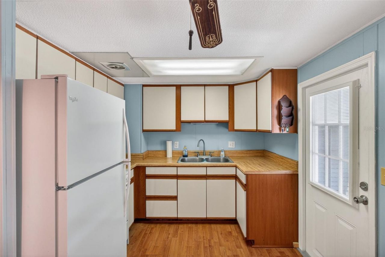 2000 E Bay Drive , Unit 85, Largo, FL 33771 Photo