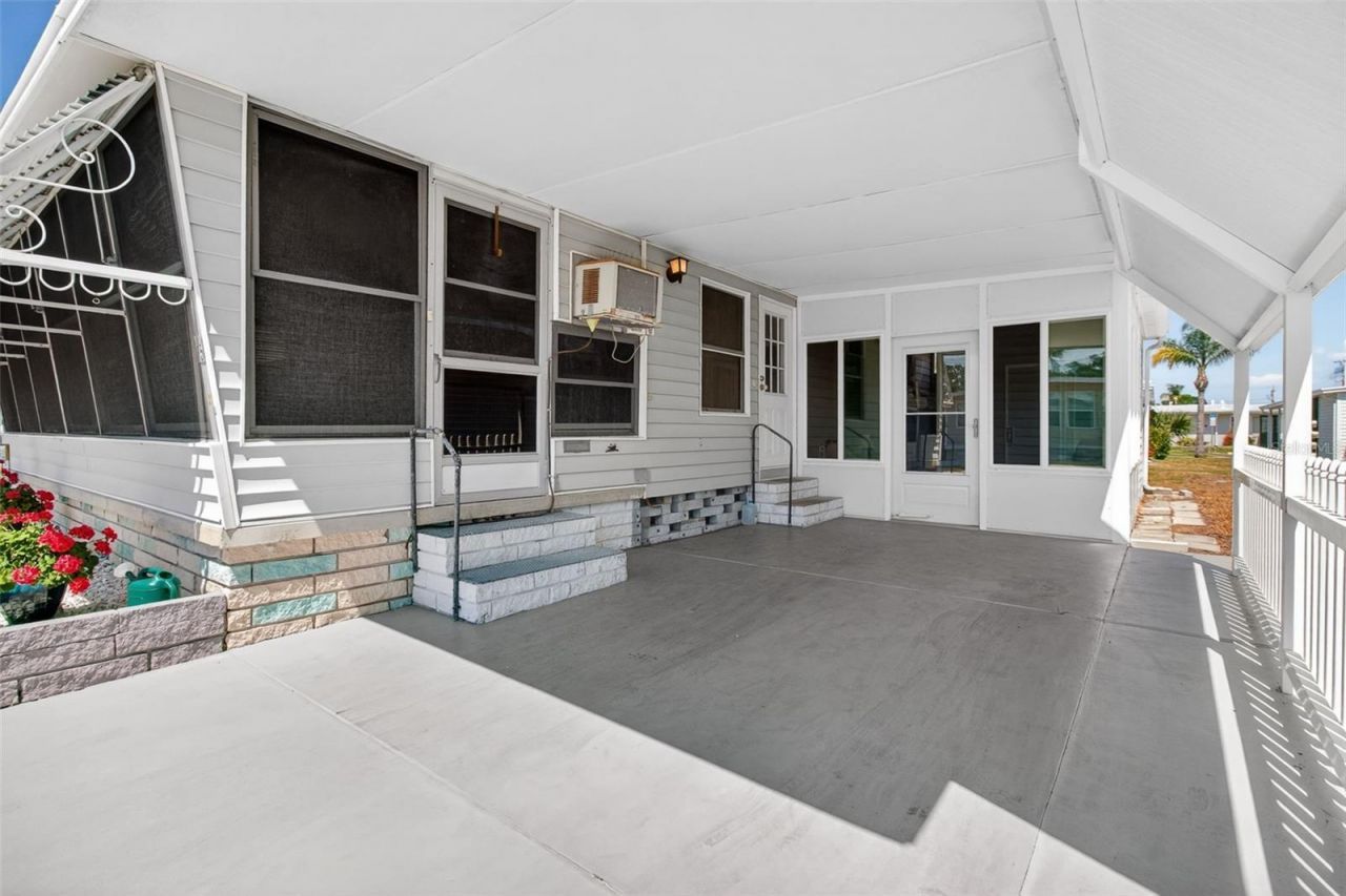 2000 E Bay Drive , Unit 85, Largo, FL 33771 Photo