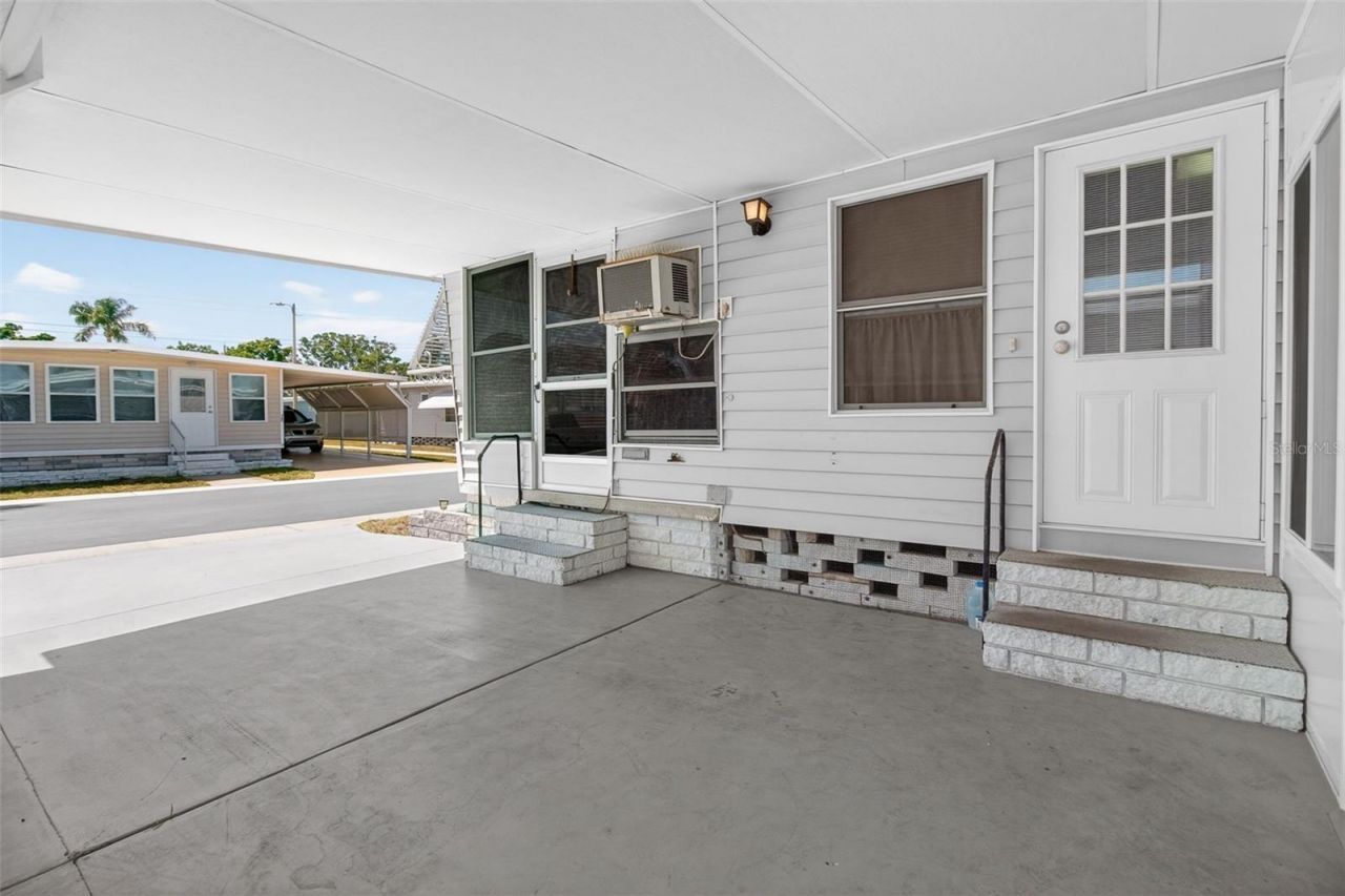 2000 E Bay Drive , Unit 85, Largo, FL 33771 Photo
