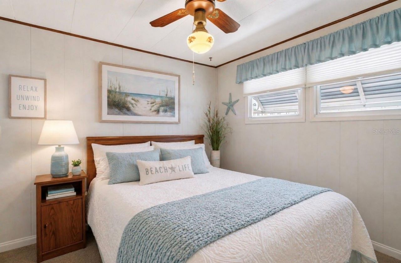 2000 E Bay Drive , Unit 85, Largo, FL 33771 Photo