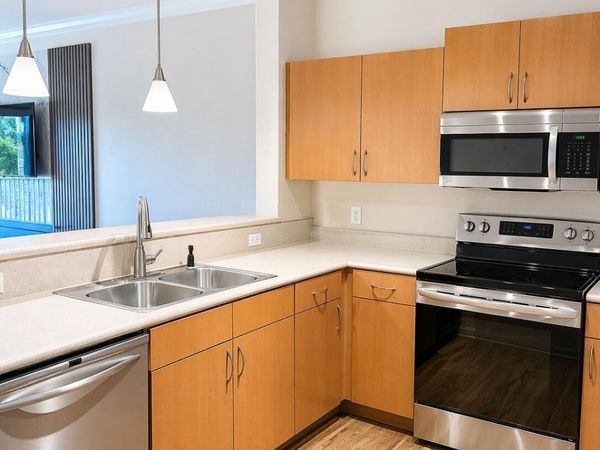 8290 GATE Parkway W, Unit 141, Jacksonville, FL 32216
