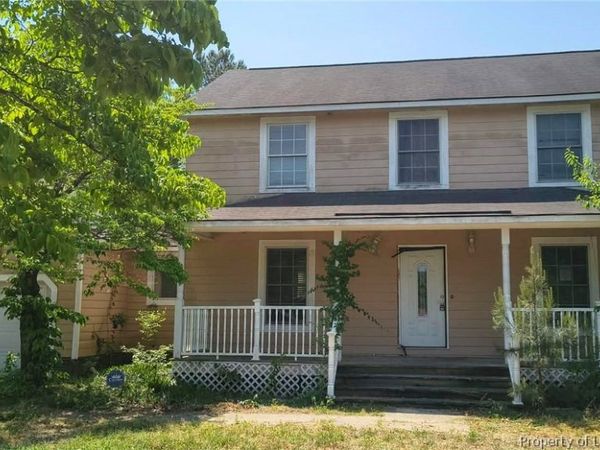 6318 Stoney Point Loop, Fayetteville, NC 28306