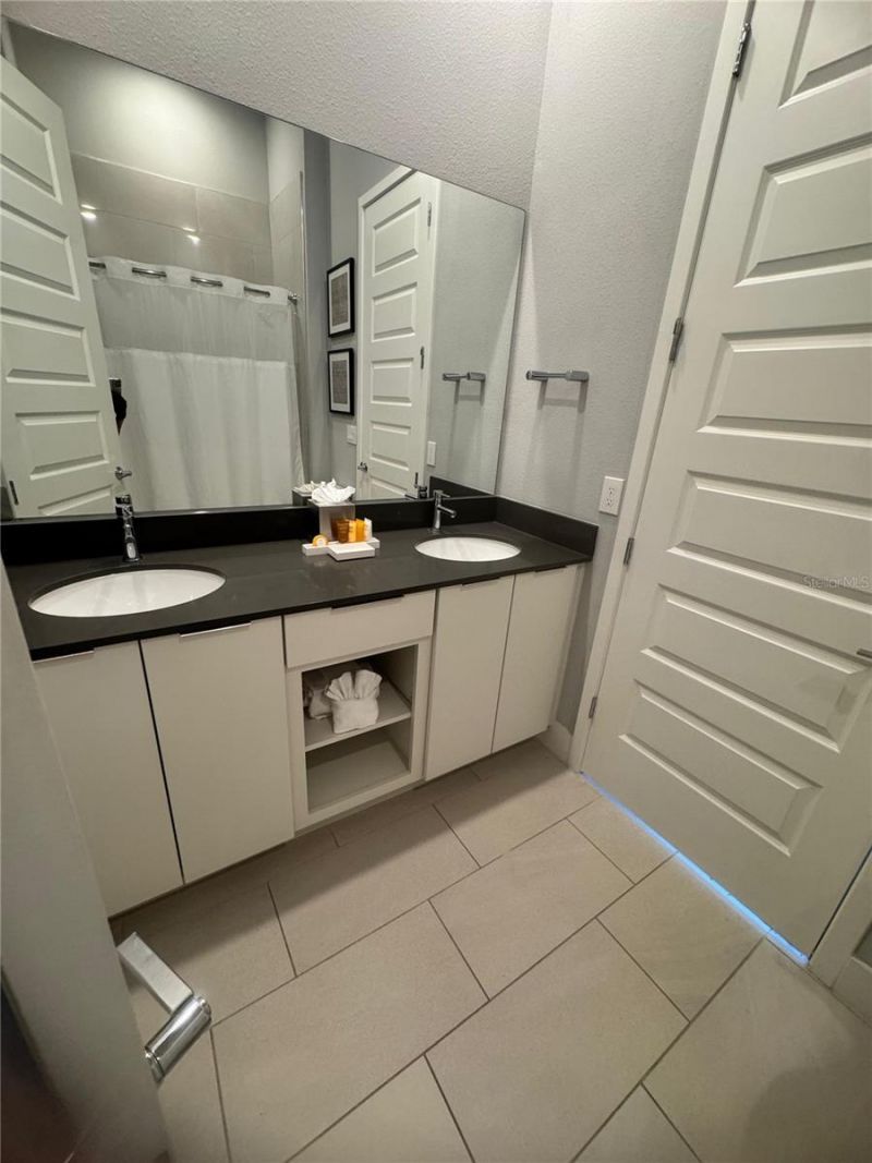 7770 Sandy Ridge Drive, Unit 210, Reunion, FL 34747 Photo