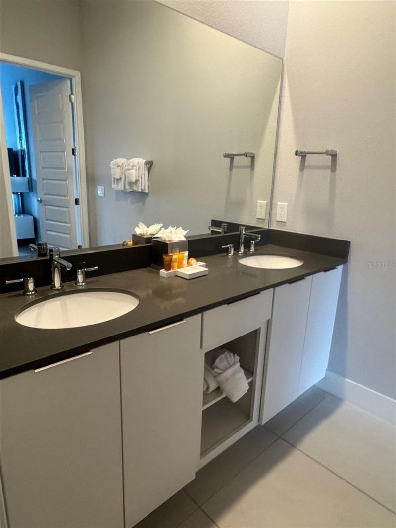 7770 Sandy Ridge Drive, Unit 210, Reunion, FL 34747 Photo