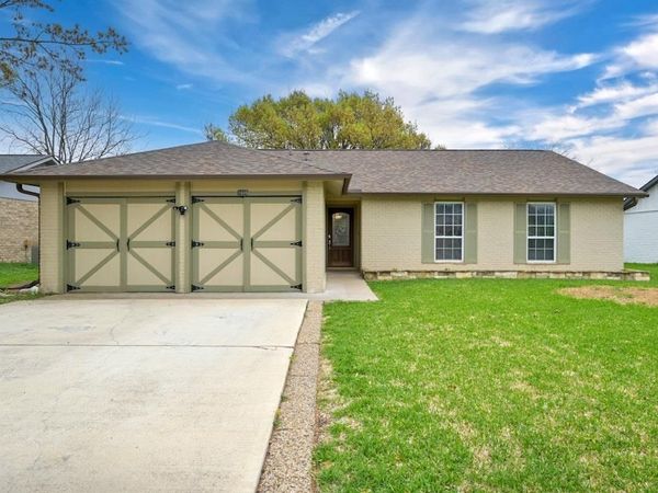 1605 Greyson DR, Round Rock, TX 78664