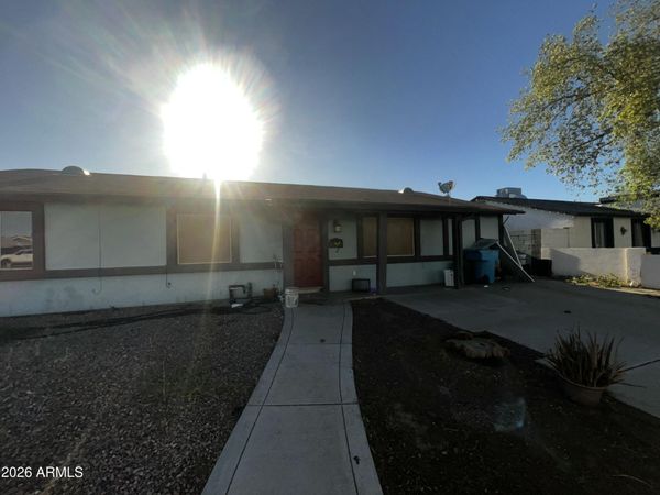 4202 N 72ND Lane, Phoenix, AZ 85033