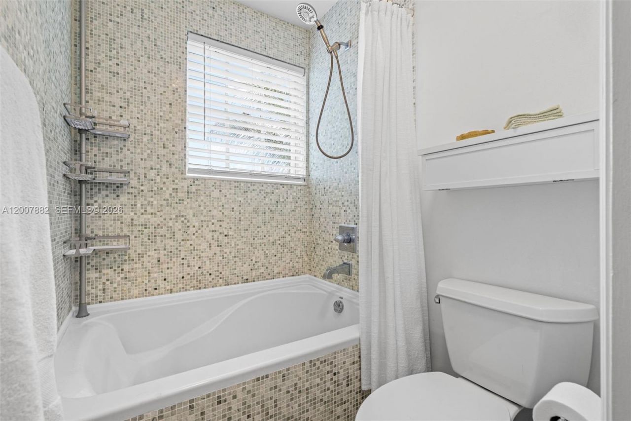 11845 SW 100th St , Unit ., Miami, FL 33186 Photo