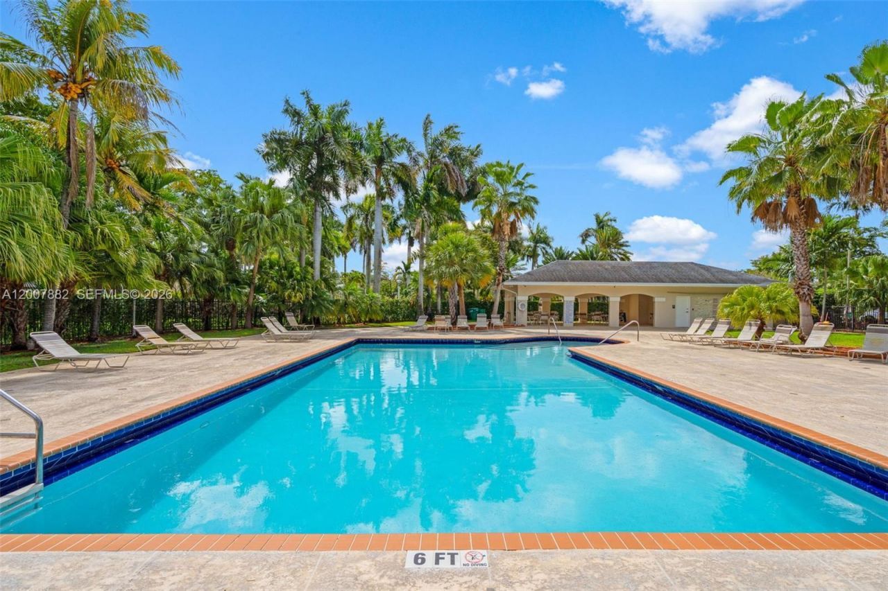 11845 SW 100th St , Unit ., Miami, FL 33186 Photo