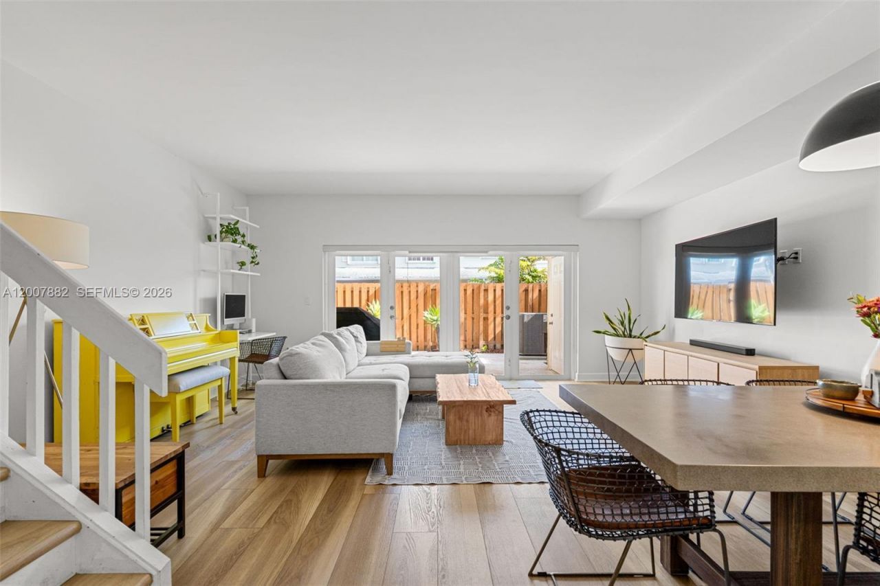 11845 SW 100th St , Unit ., Miami, FL 33186 Photo