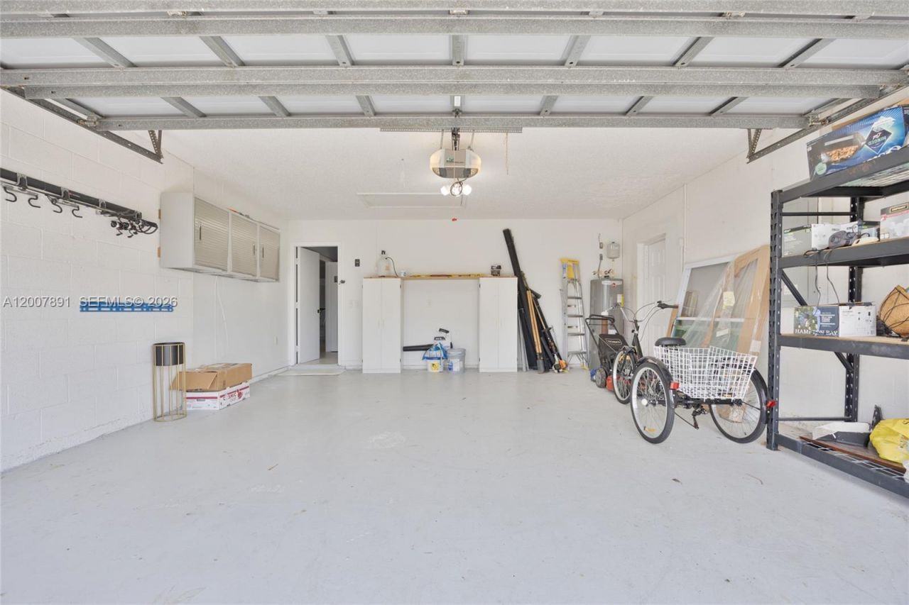 2033 SW Beekman St, Unit 2033, Port Saint Lucie, FL 34953 Photo
