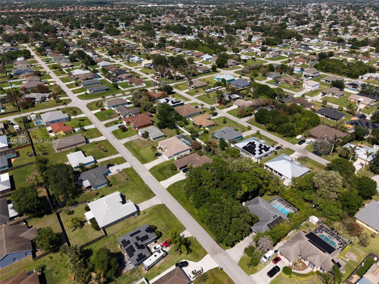 2033 SW Beekman St, Unit 2033, Port Saint Lucie, FL 34953 Photo