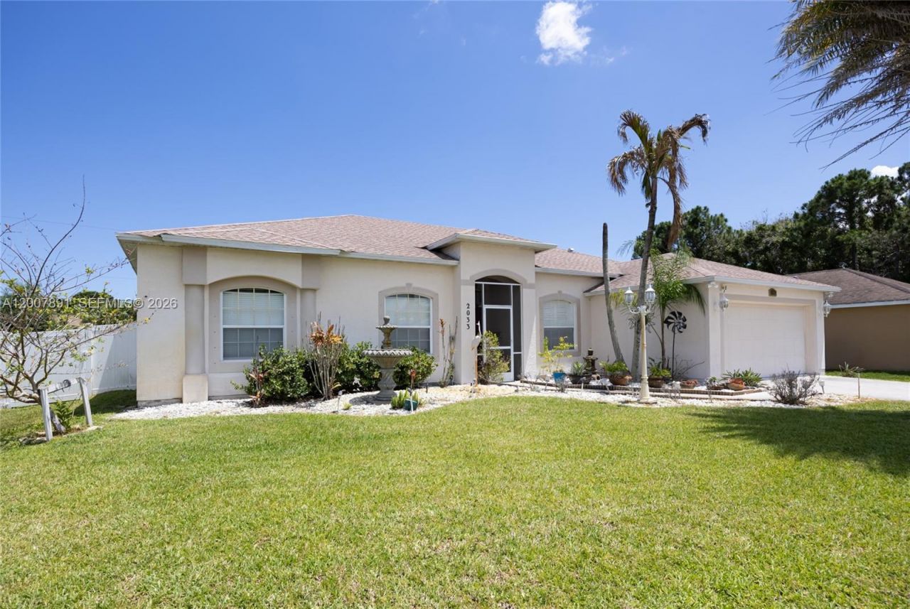 2033 SW Beekman St, Unit 2033, Port Saint Lucie, FL 34953 Photo