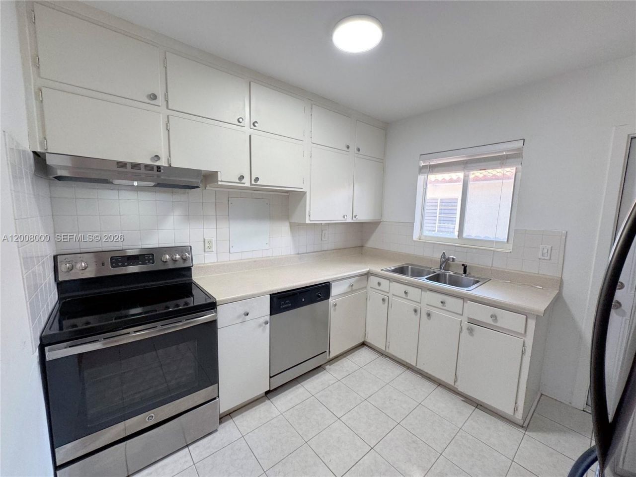4 NE 47th St, Miami, FL 33137 Photo