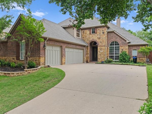8330 Thatcher Road , Lantana, TX 76226