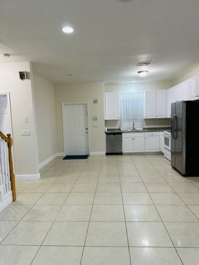 4216 Leo Lane, Unit 5g, Riviera Beach, FL 33410 Photo