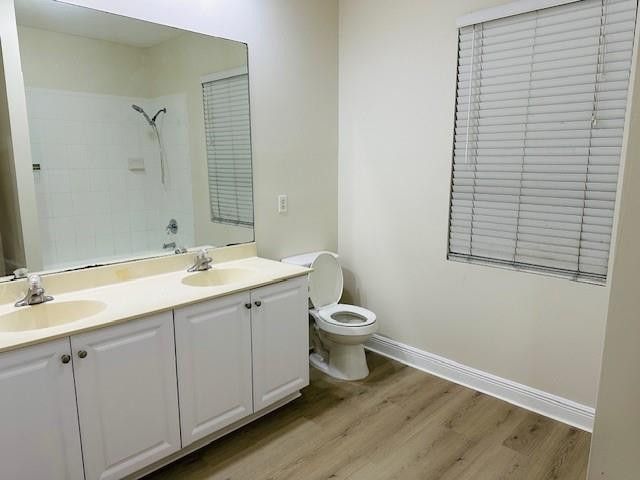 4216 Leo Lane, Unit 5g, Riviera Beach, FL 33410 Photo