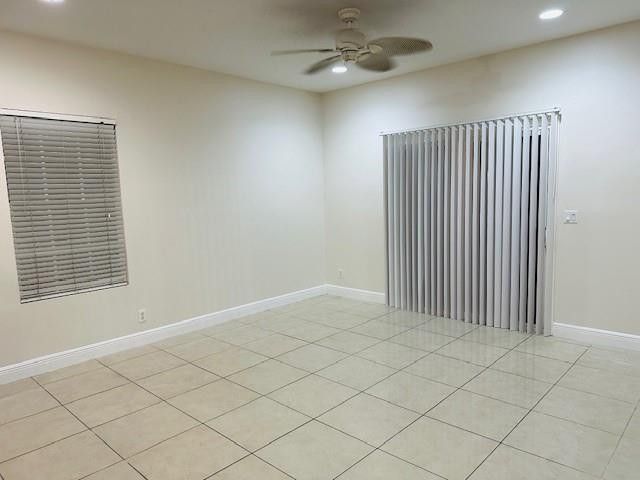 4216 Leo Lane, Unit 5g, Riviera Beach, FL 33410 Photo