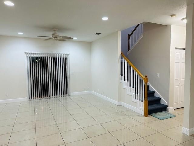 4216 Leo Lane, Unit 5g, Riviera Beach, FL 33410 Photo