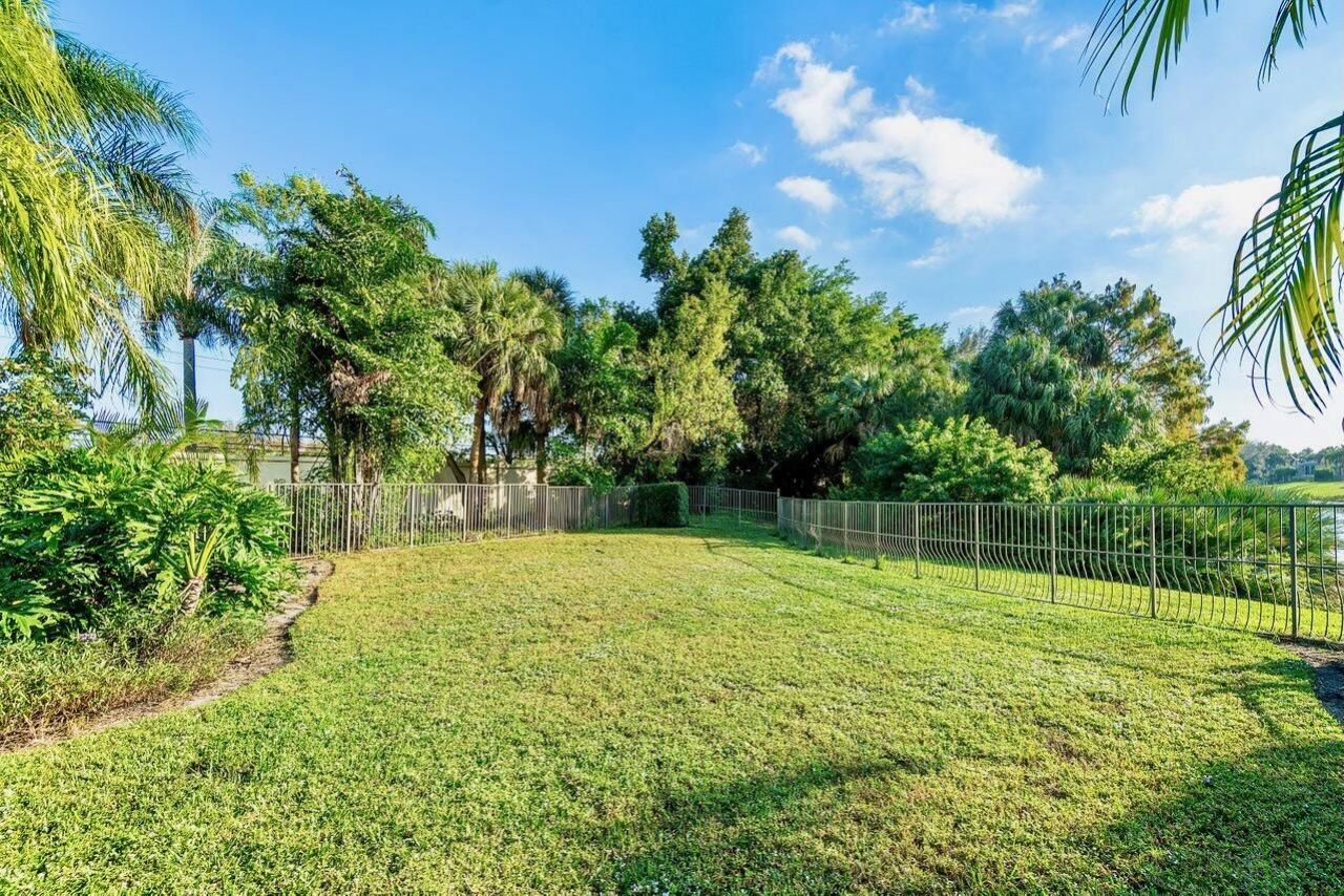 56 Island Drive, Boynton Beach, FL 33436 Photo