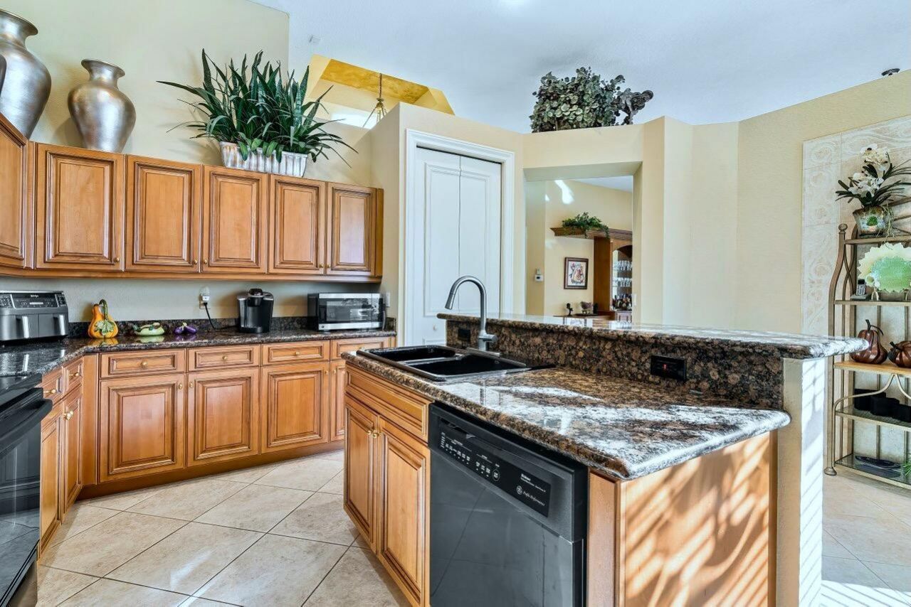 56 Island Drive, Boynton Beach, FL 33436 Photo