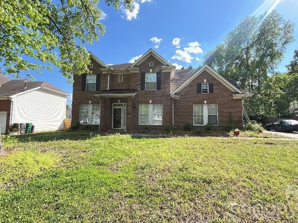 3422 Pasture View Court, Charlotte, NC 28269