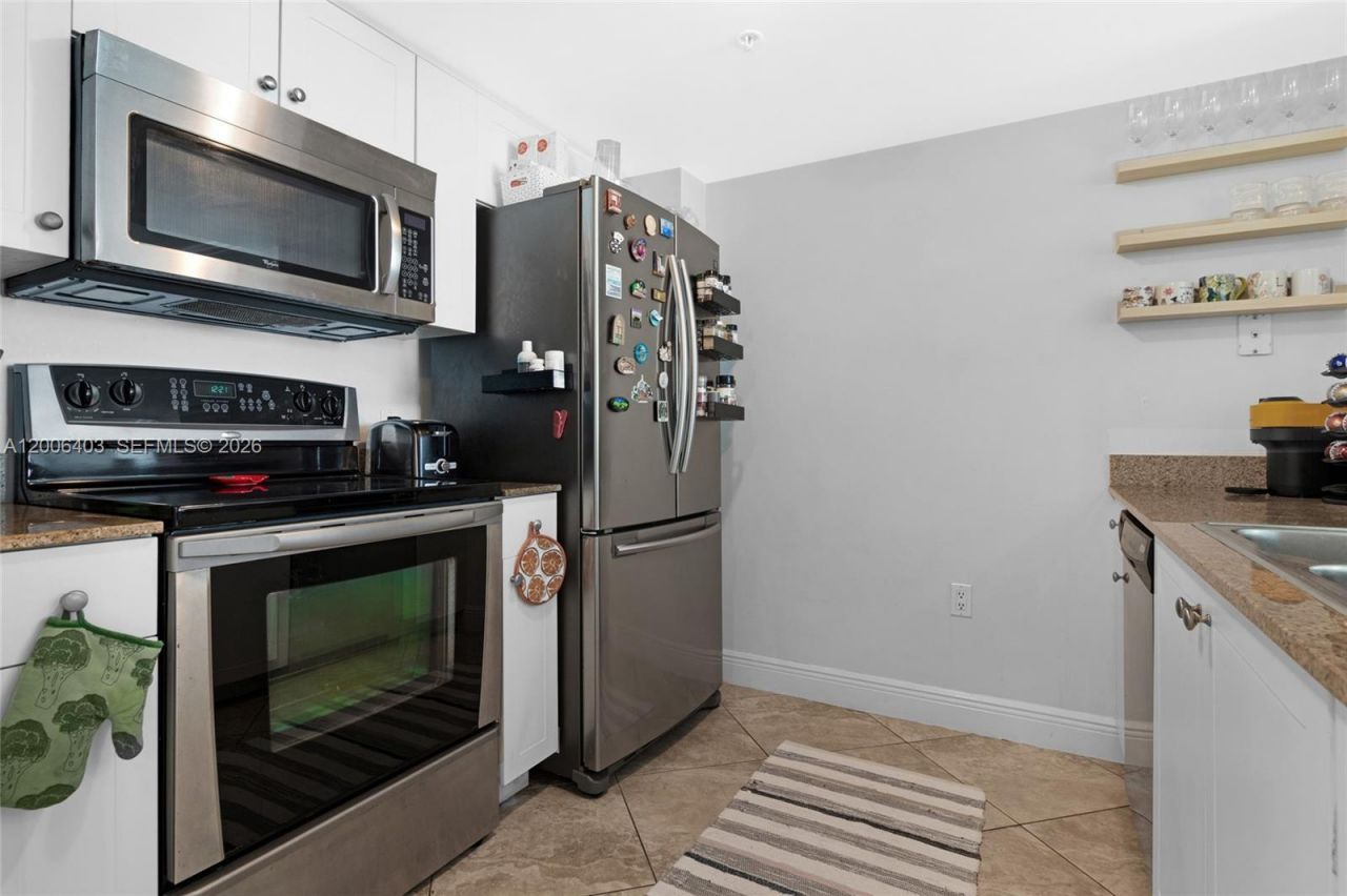 60 NW 37th Ave , Unit 905, Miami, FL 33125 Photo