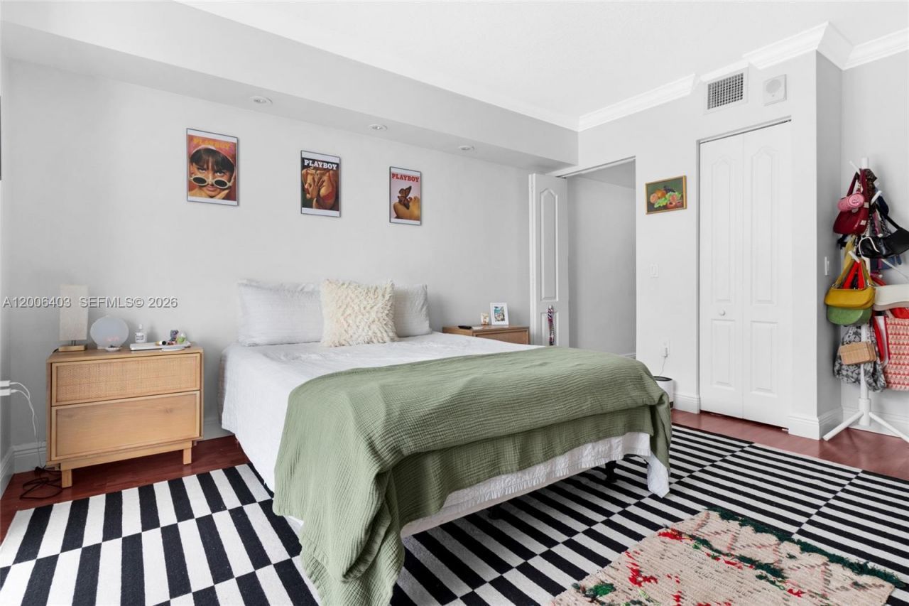 60 NW 37th Ave , Unit 905, Miami, FL 33125 Photo
