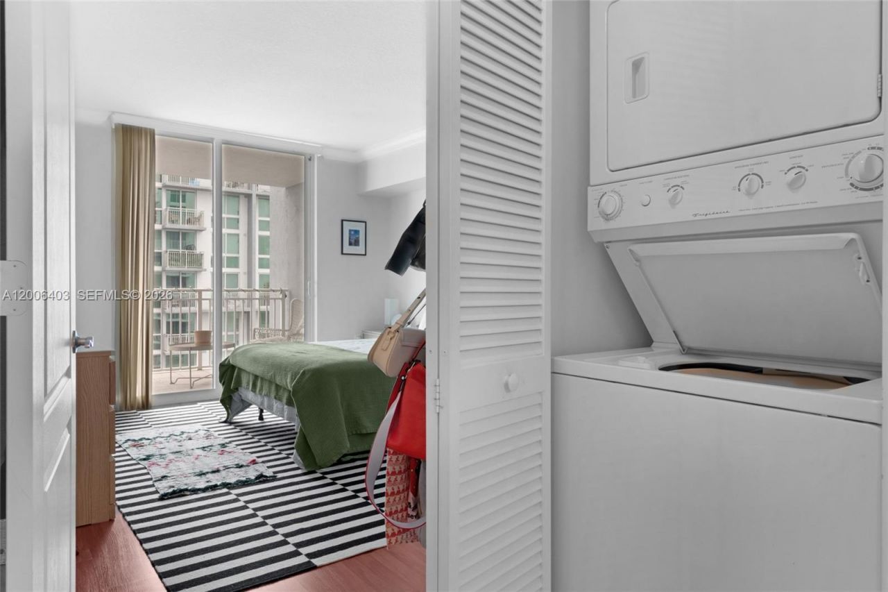 60 NW 37th Ave , Unit 905, Miami, FL 33125 Photo