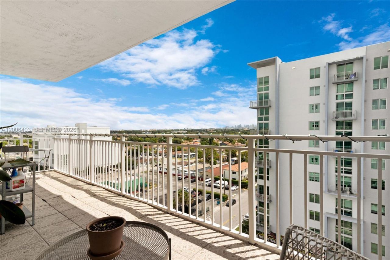 60 NW 37th Ave , Unit 905, Miami, FL 33125 Photo