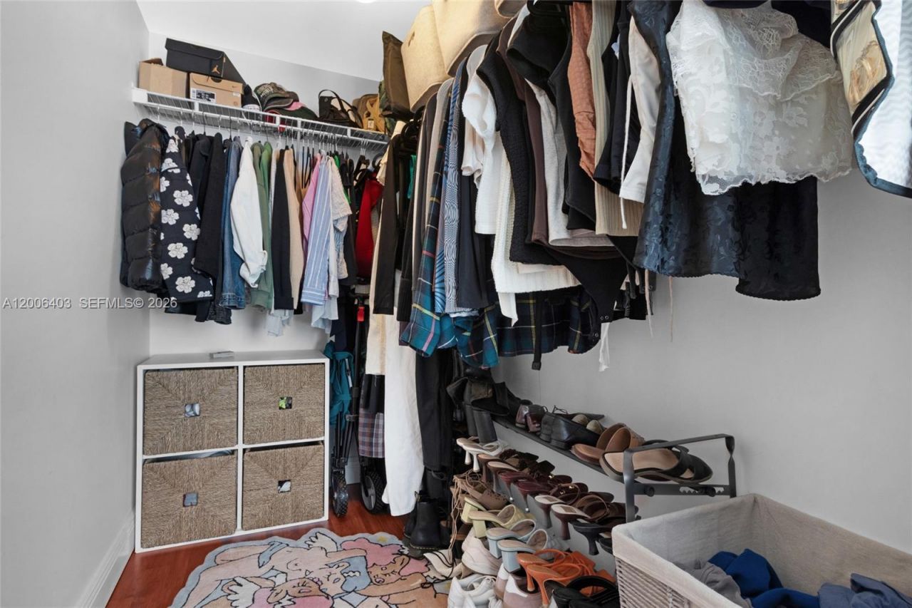 60 NW 37th Ave , Unit 905, Miami, FL 33125 Photo