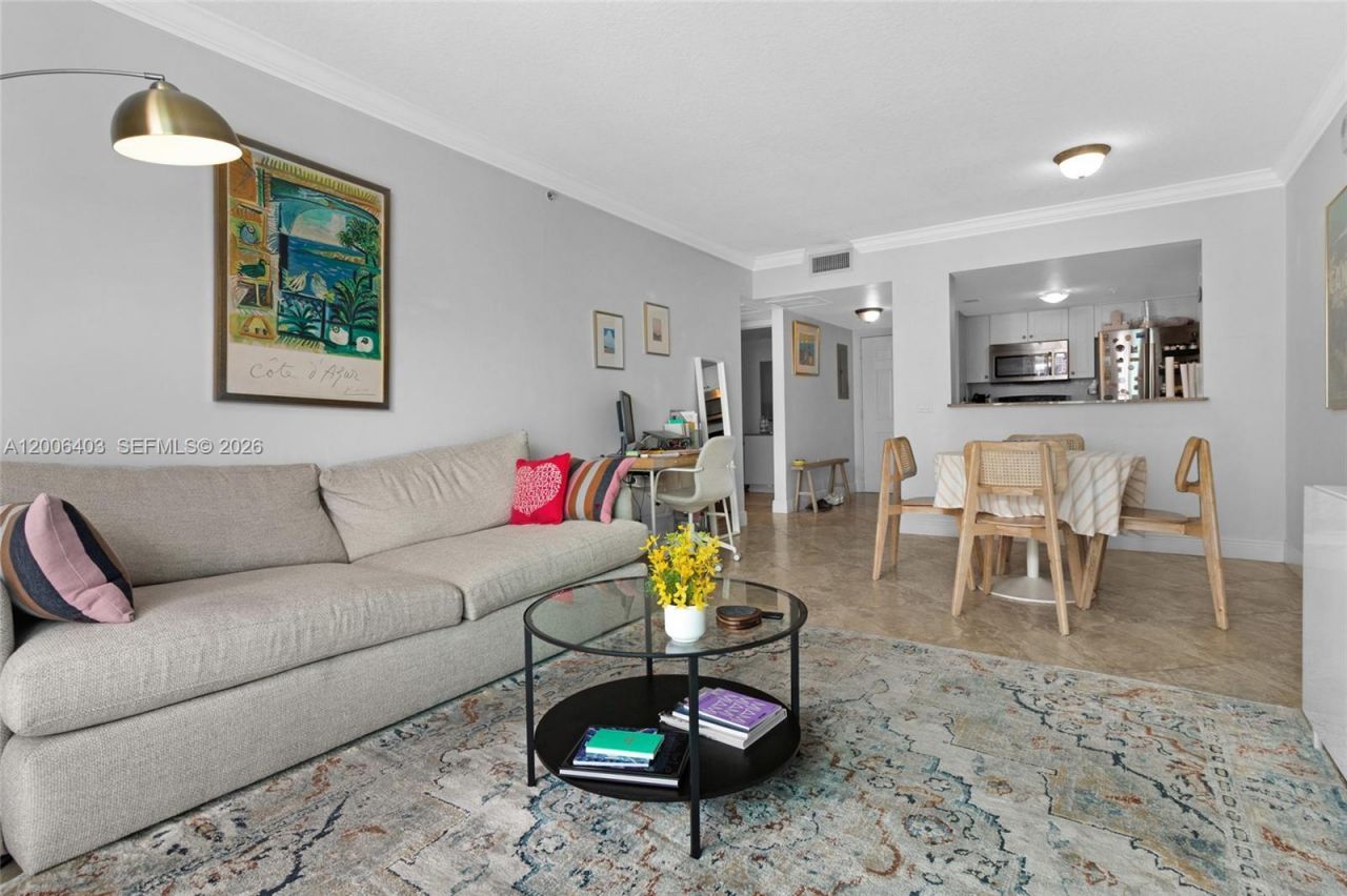 60 NW 37th Ave , Unit 905, Miami, FL 33125 Photo