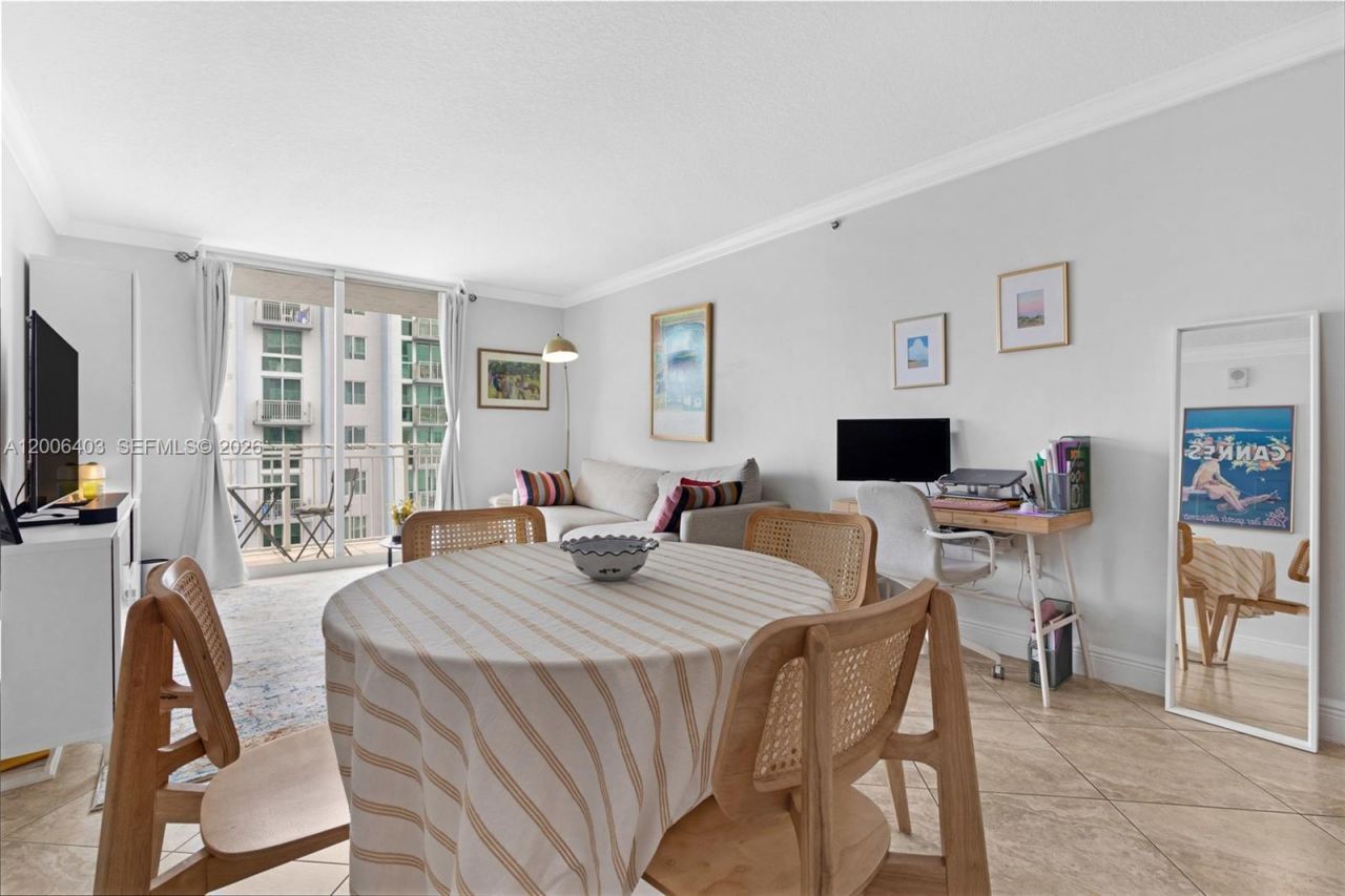 60 NW 37th Ave , Unit 905, Miami, FL 33125 Photo