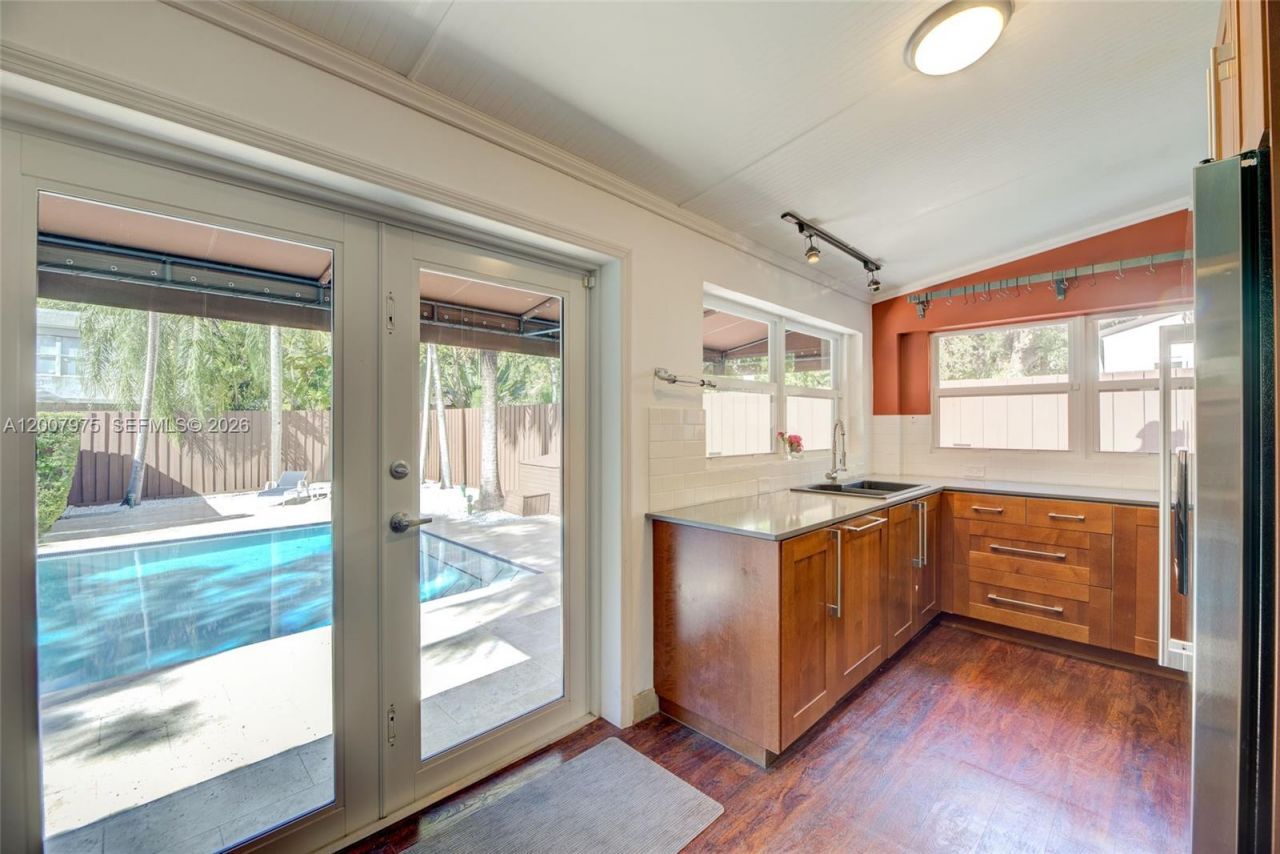 2441 Swanson Ave , Unit 2441, Miami, FL 33133 Photo