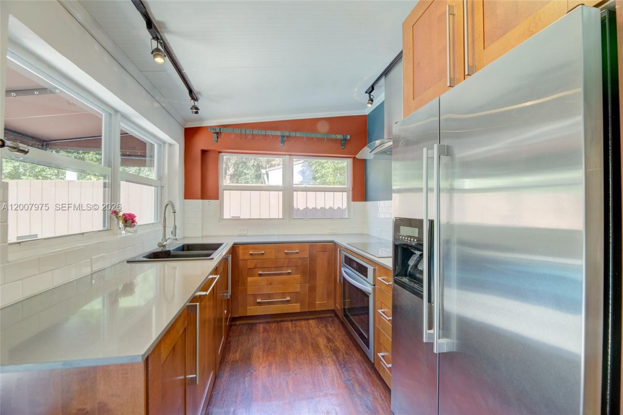 2441 Swanson Ave , Unit 2441, Miami, FL 33133 Photo