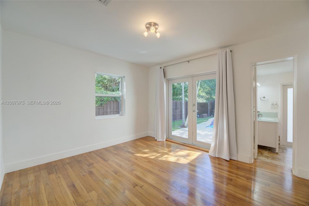 2441 Swanson Ave , Unit 2441, Miami, FL 33133 Photo