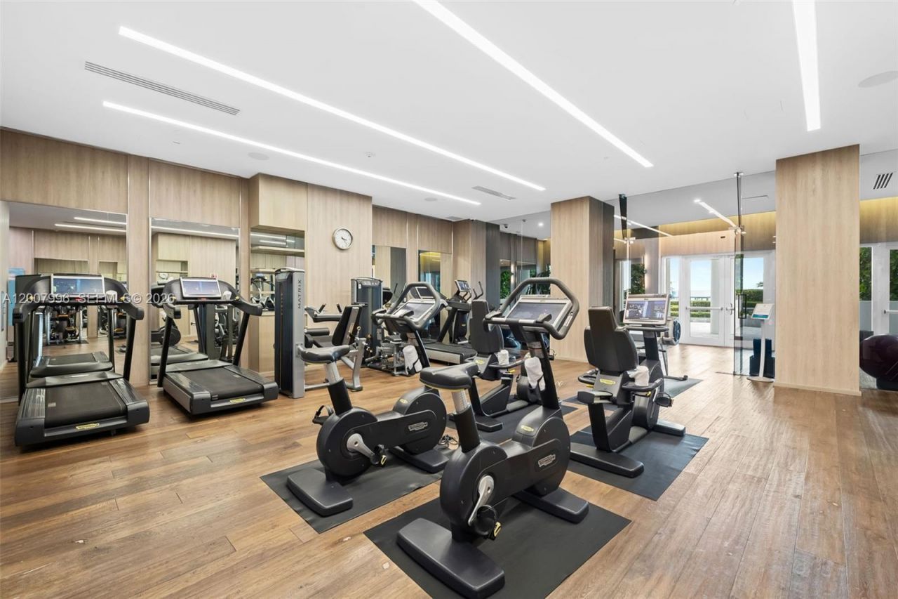 2711 S Ocean Dr , Unit 606, Hollywood, FL 33019 Photo