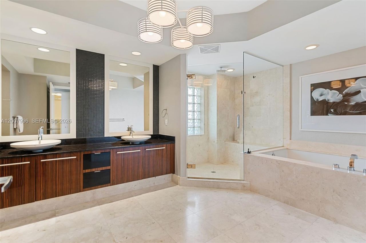 2711 S Ocean Dr , Unit 606, Hollywood, FL 33019 Photo