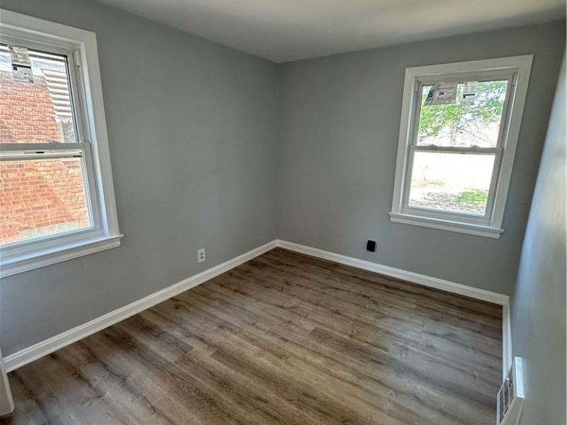 18413 Waterbury Avenue, Maple Heights, OH 44137 Photo 6