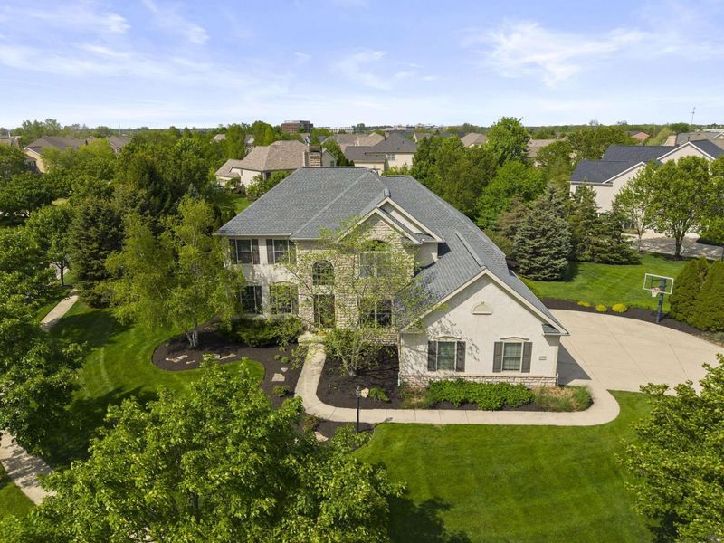 6594 Baronscourt Loop, Dublin, OH 43016 Photo 2