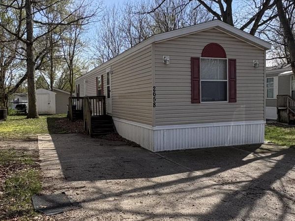 2658 Kitchener Street SW, Wyoming, MI 49519