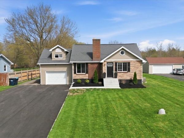 789 Alt Boulevard , Grand Island, NY 14072