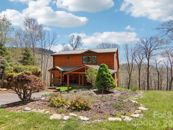 186 Cottage Lane, Mars Hill, NC 28754