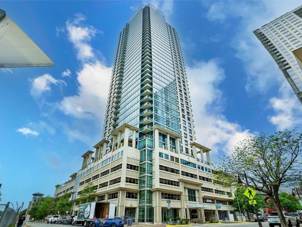300 Bowie ST, Unit 902, Austin, TX 78703