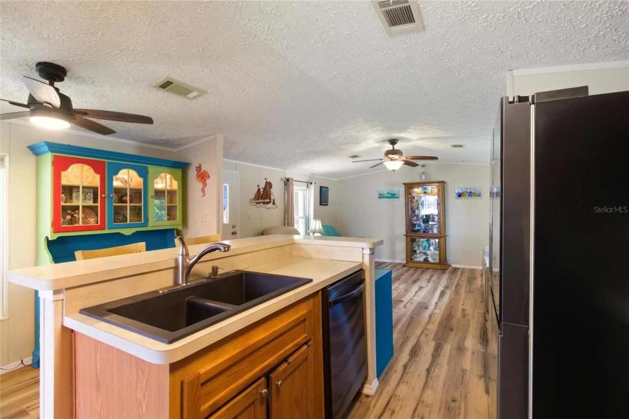 15 N Cardinal , Unit B15, Punta Gorda, FL 33950 Photo