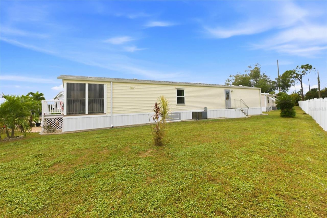 15 N Cardinal , Unit B15, Punta Gorda, FL 33950 Photo